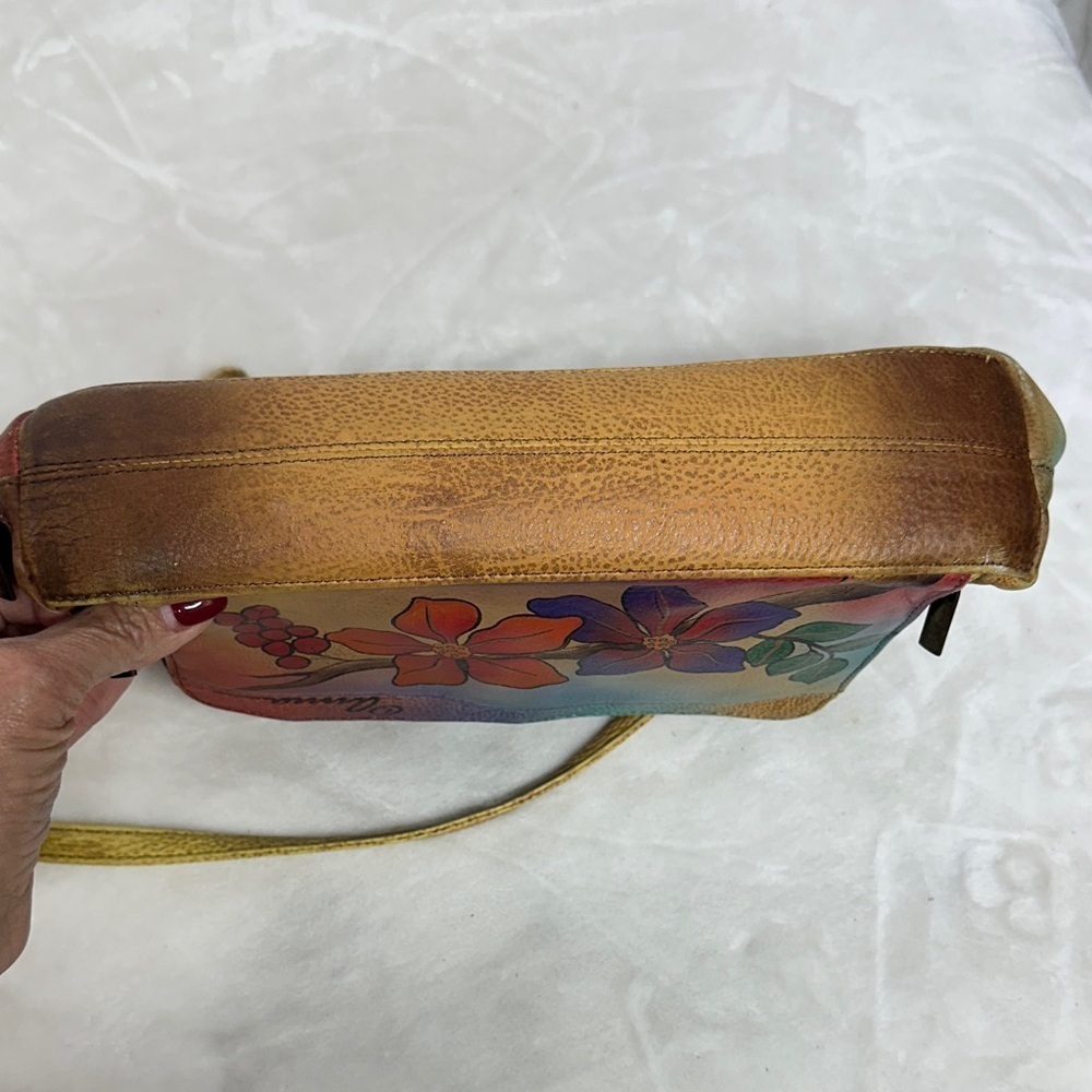 Anna Hand Painted Leather Crossbody Messenger Flap Bag with built in wallet like - Picture 6 of 16